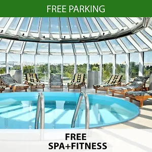 **** Hotel Cosmopolitan Bobycentrum - Czech Leading Czechy