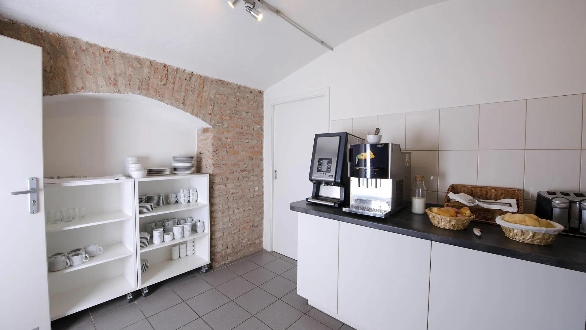 Downtown Suites Kodanska Praga Czechy
