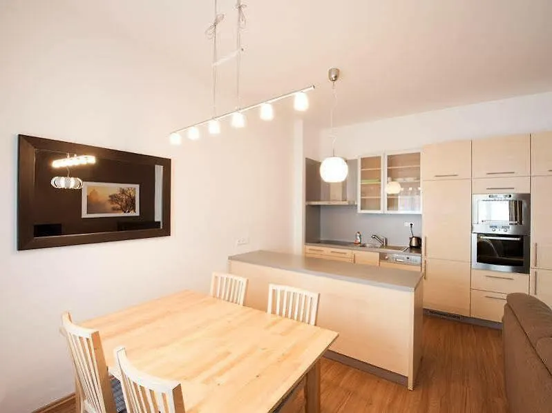 Hotel apartamentowy Downtown Suites Kodanska Praga