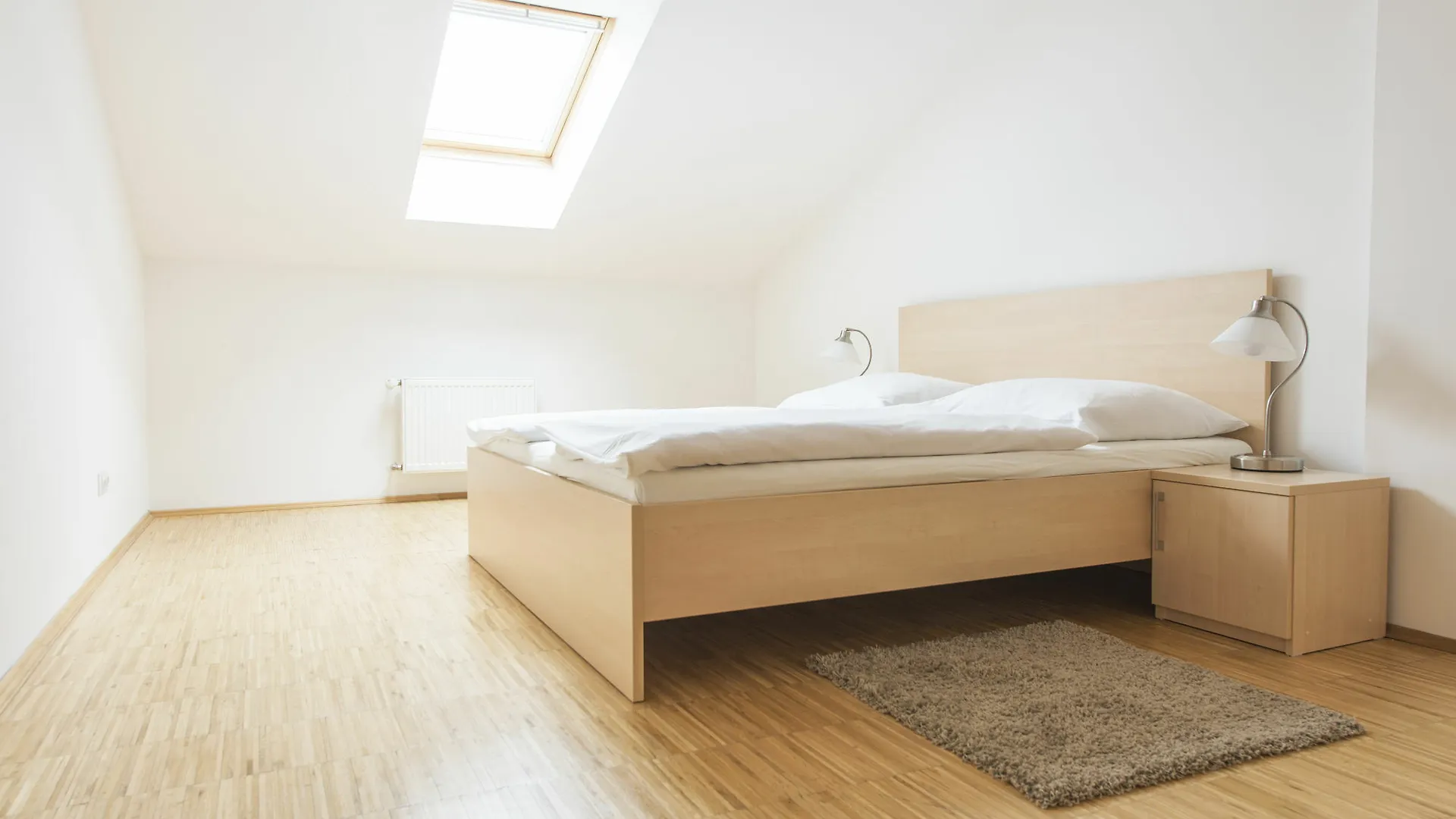 Downtown Suites Kodanska Prague