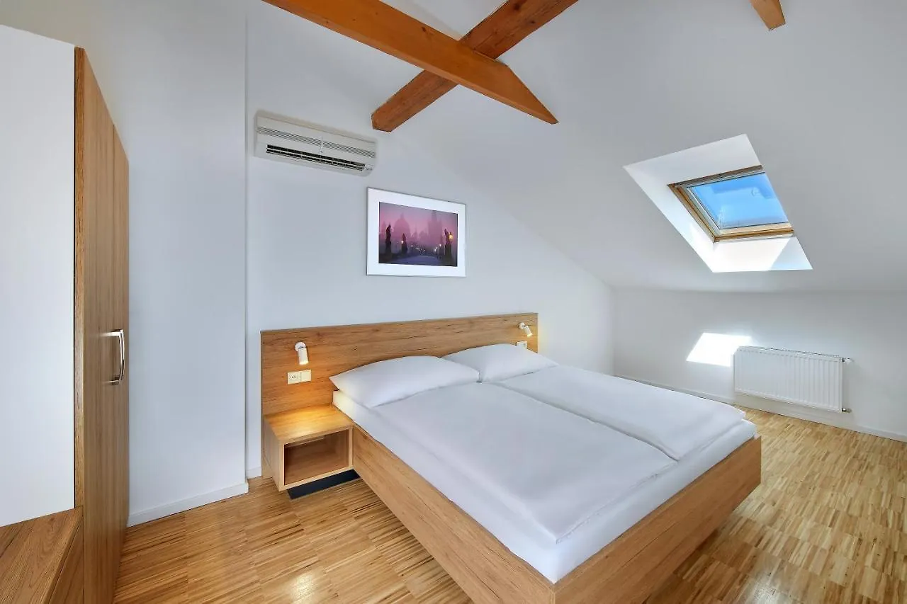 Downtown Suites Kodanska Prague